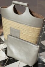 MRS ALWAYS RIGHT – Image 3