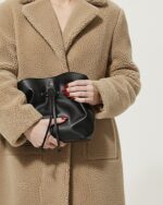 The essential pouch black – Image 4